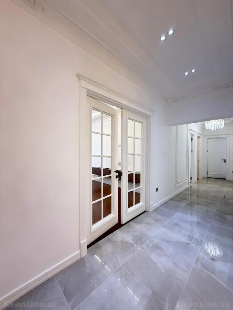 Satılır 3 otaqlı Mənzil Yeni tikili 120 m² Gənclik m. - şəkil 7