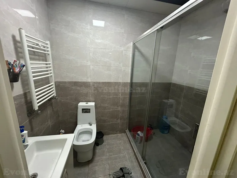 Satılır 3 otaqlı Mənzil Yeni tikili 63.5 m² Qara Qarayev m. - şəkil 9
