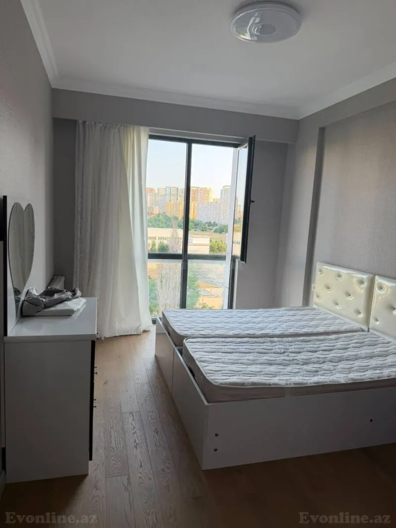 Kirayə verilir 3 otaqlı Mənzil Yeni tikili 75 m² İnşaatçılar m. - şəkil 3