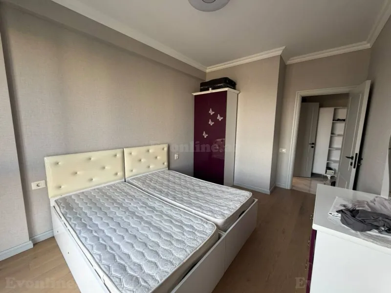 Kirayə verilir 3 otaqlı Mənzil Yeni tikili 75 m² İnşaatçılar m. - şəkil 4