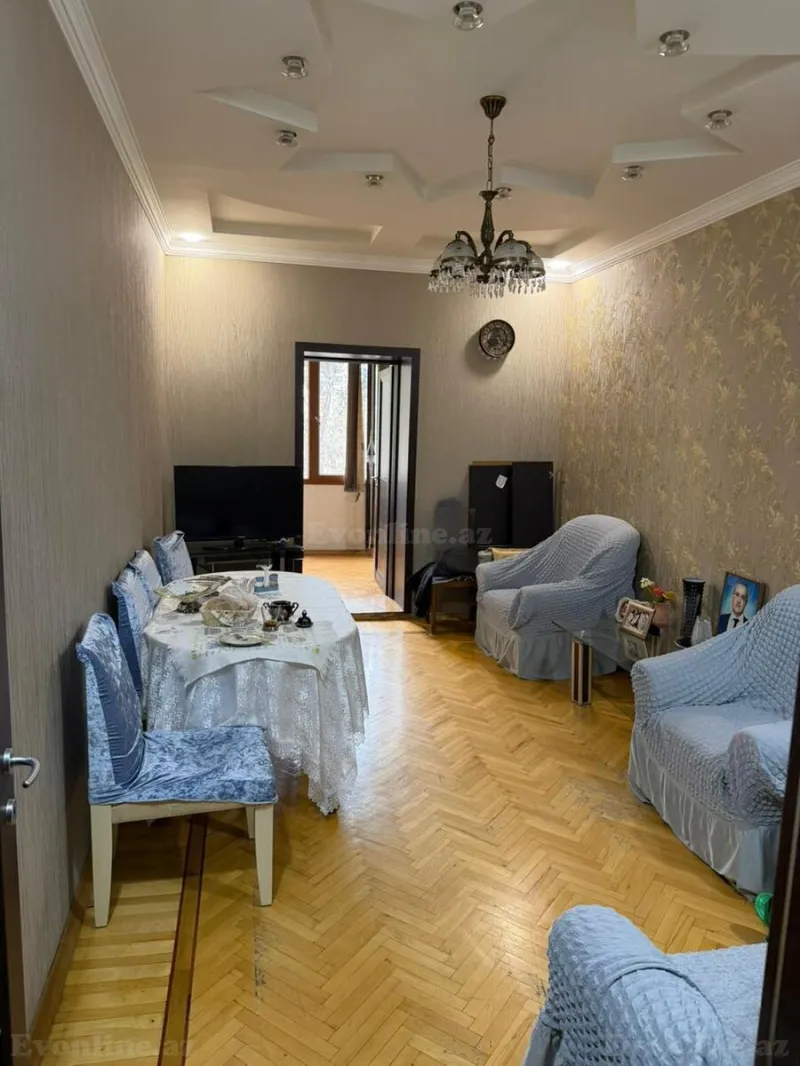 Satılır 6 otaqlı Mənzil Köhnə tikili 160 m² Nəriman Nərimanov m.