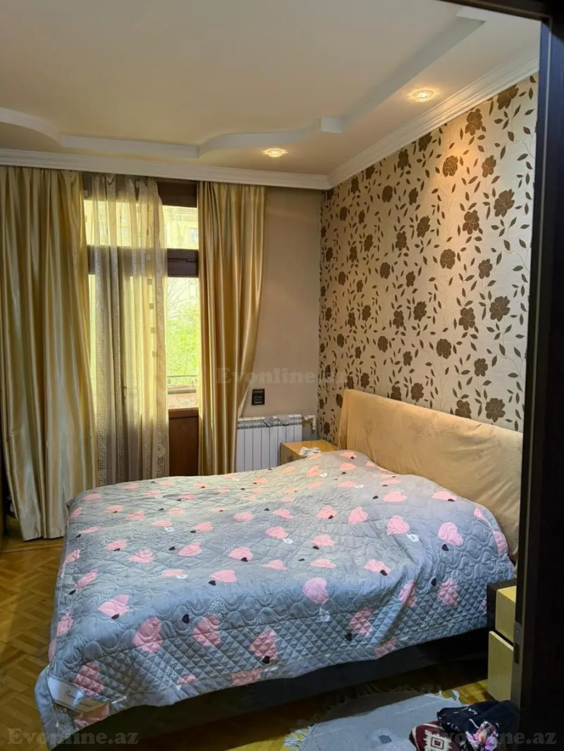 Satılır 6 otaqlı Mənzil Köhnə tikili 160 m² Nəriman Nərimanov m. - şəkil 8