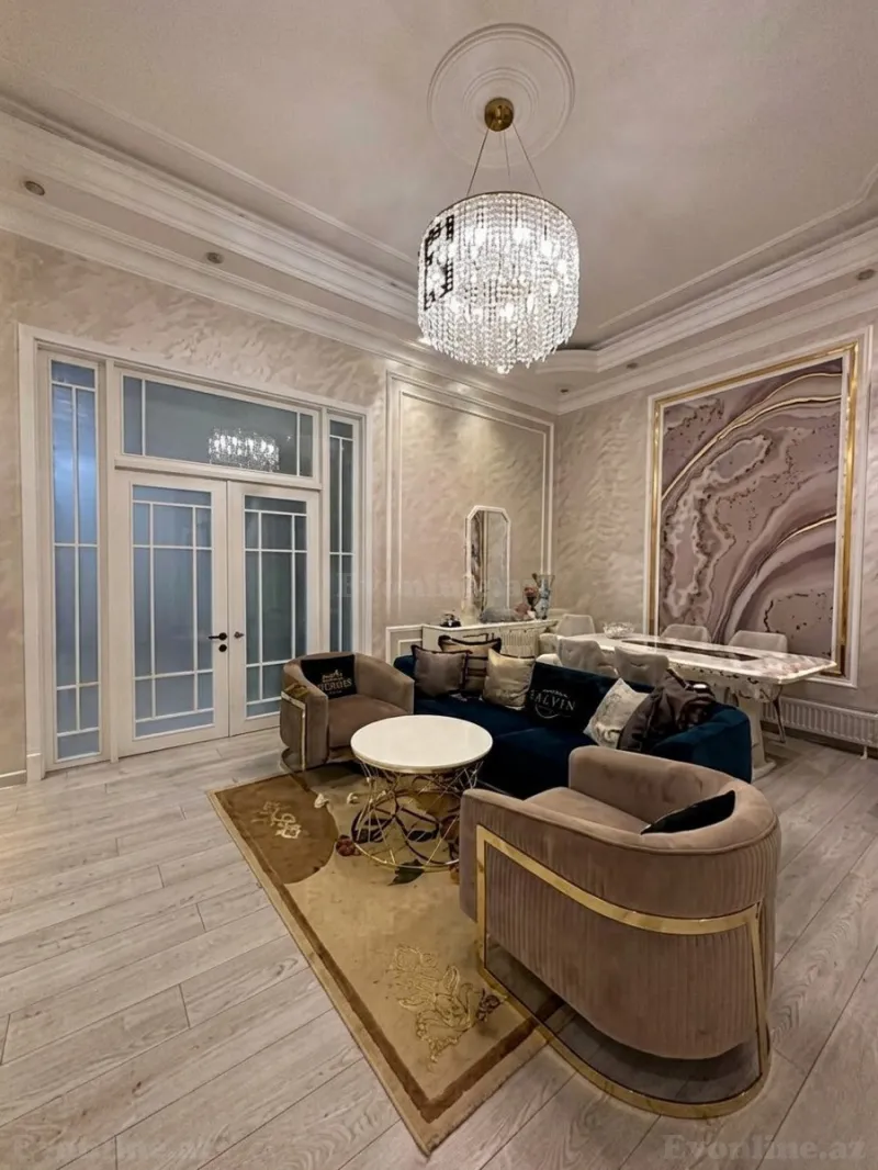 3 otaqlı Mənzil 120 m² 28 May m. Satılır