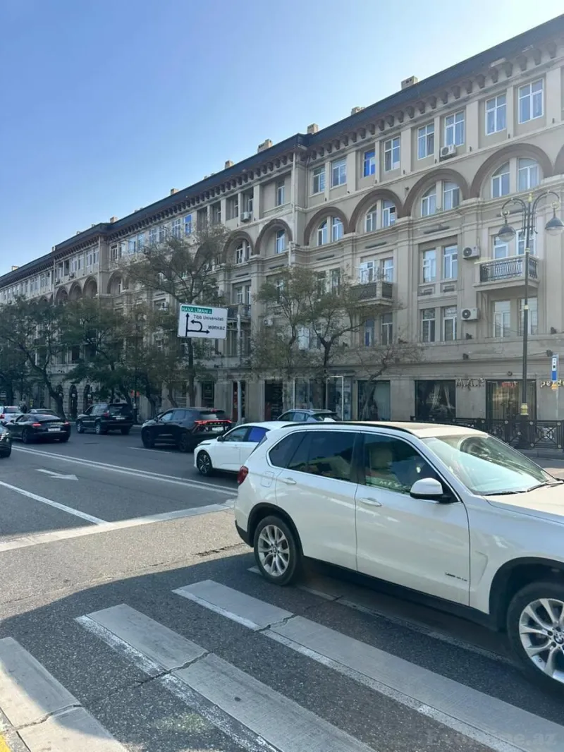 Satılır 3 otaqlı Mənzil Köhnə tikili 93 m² Nəsimi r. - şəkil 11