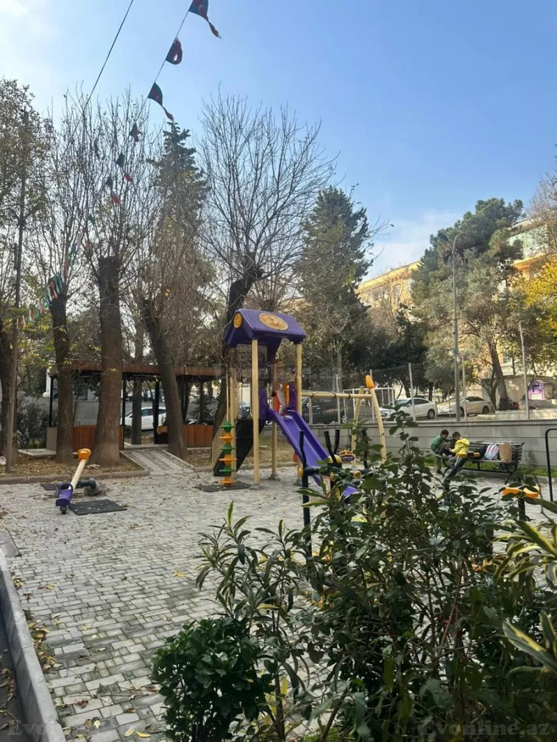 Satılır 3 otaqlı Mənzil Köhnə tikili 93 m² Nəsimi r. - şəkil 13