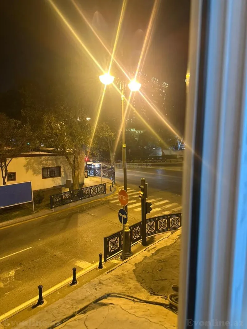 Satılır 3 otaqlı Mənzil Köhnə tikili 93 m² Nəsimi r. - şəkil 14