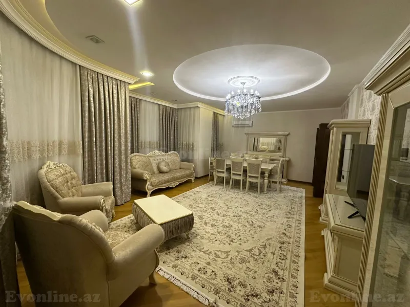 Kirayə verilir 4 otaqlı Mənzil Yeni tikili 200 m² 28 May m.