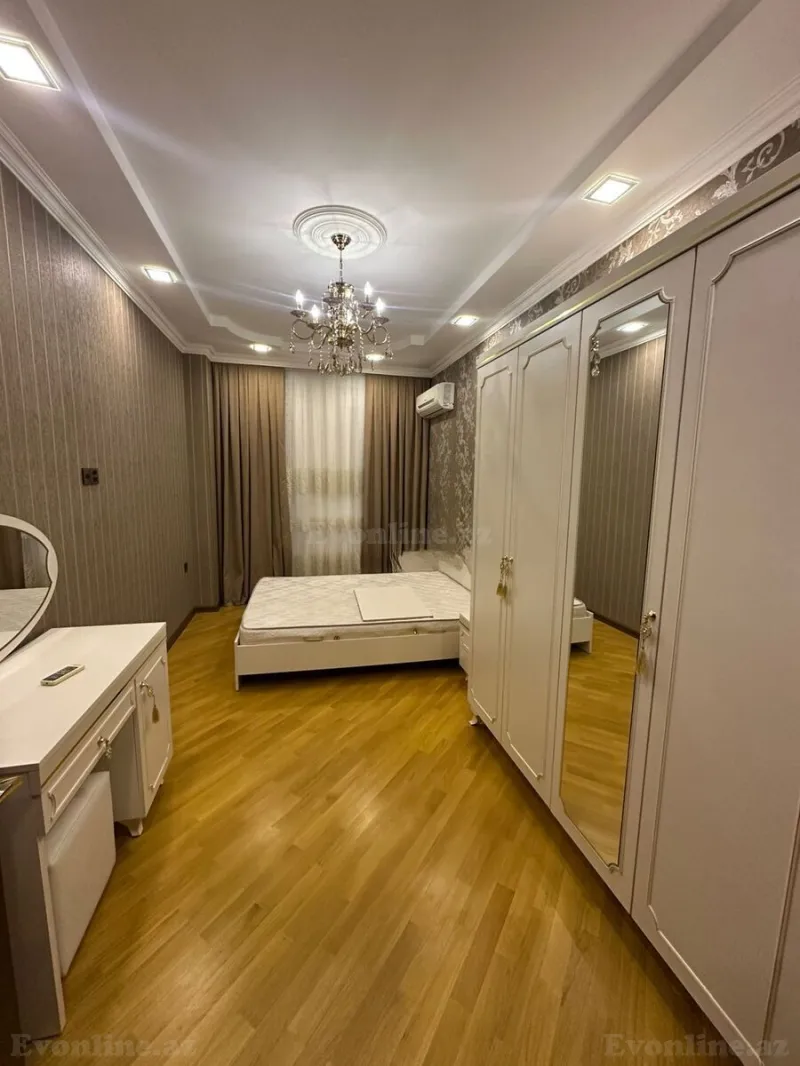 Kirayə verilir 4 otaqlı Mənzil Yeni tikili 200 m² 28 May m. - şəkil 10