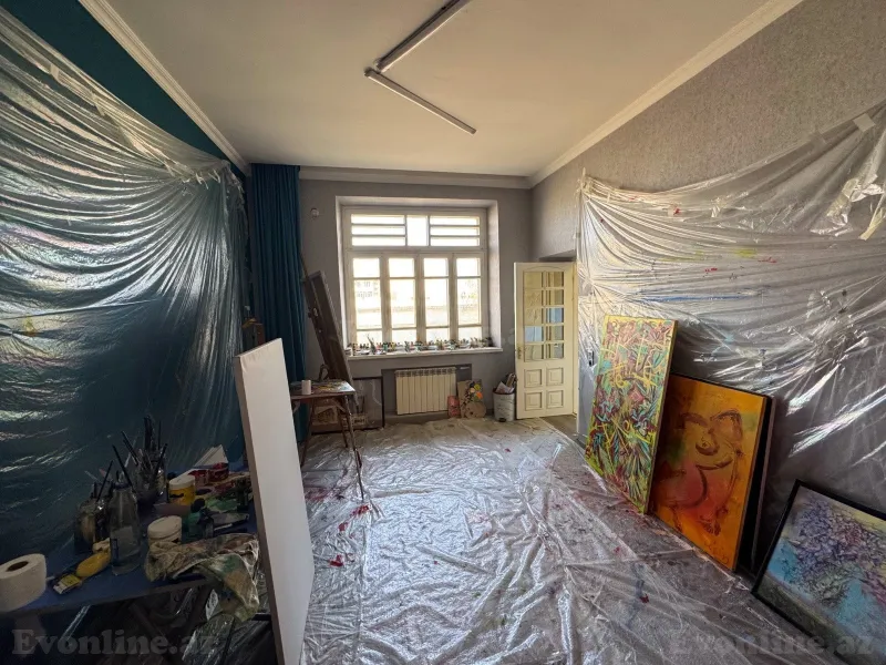 Satılır 3 otaqlı Mənzil Köhnə tikili 90 m² Səbail r. - şəkil 10