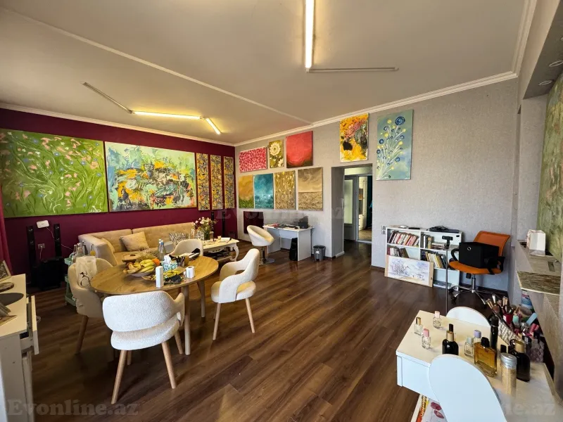 Satılır 3 otaqlı Mənzil Köhnə tikili 90 m² Səbail r. - şəkil 12