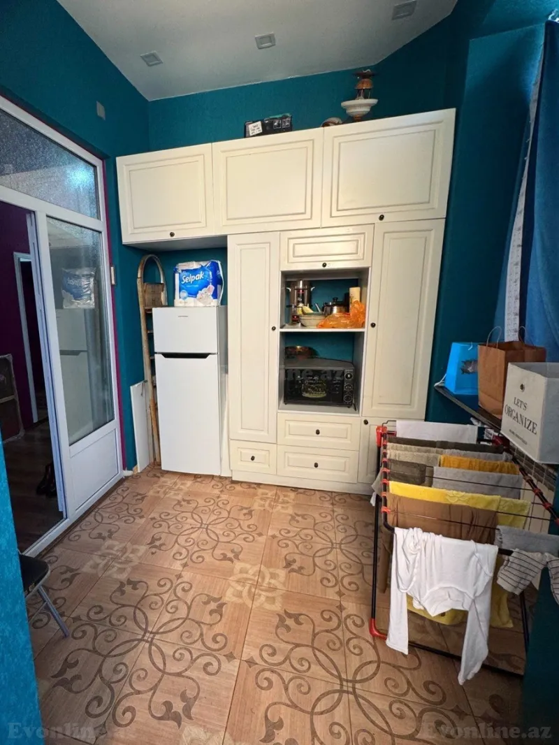 Satılır 3 otaqlı Mənzil Köhnə tikili 90 m² Səbail r. - şəkil 17