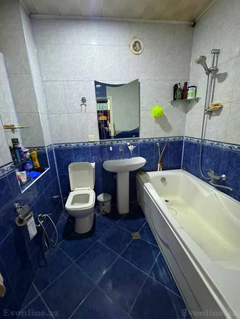 Satılır 3 otaqlı Mənzil Köhnə tikili 90 m² Səbail r. - şəkil 19