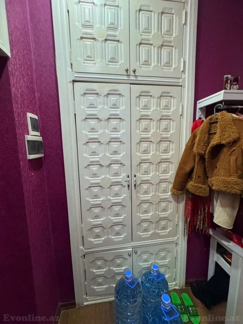 Satılır 3 otaqlı Mənzil Köhnə tikili 90 m² Səbail r. - şəkil 21