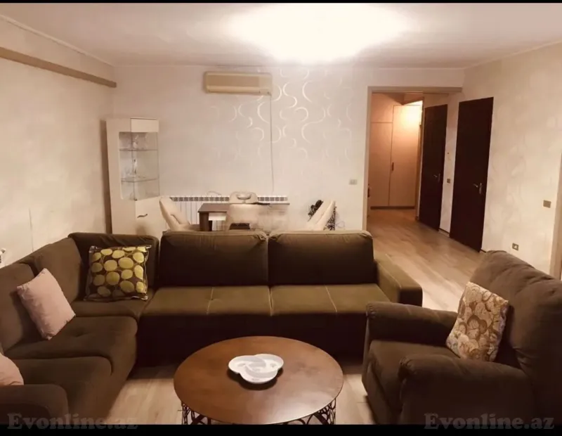 Kirayə verilir 2 otaqlı Mənzil Yeni tikili 75 m² Səbail r. - şəkil 4