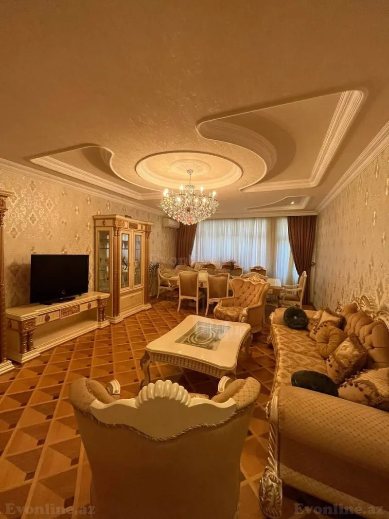 4 otaqlı Mənzil 195 m² Nəsimi r. Satılır