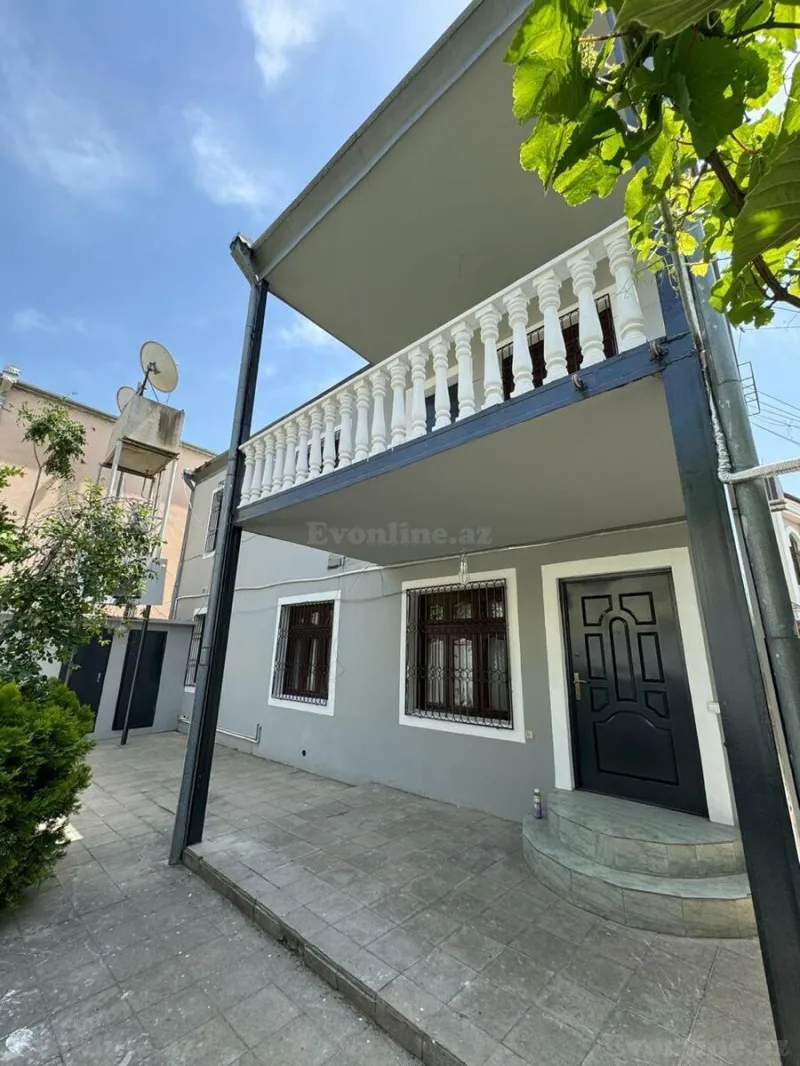 Satılır 6 otaqlı Həyət evi 250 m² Azadlıq prospekti m. - şəkil 3
