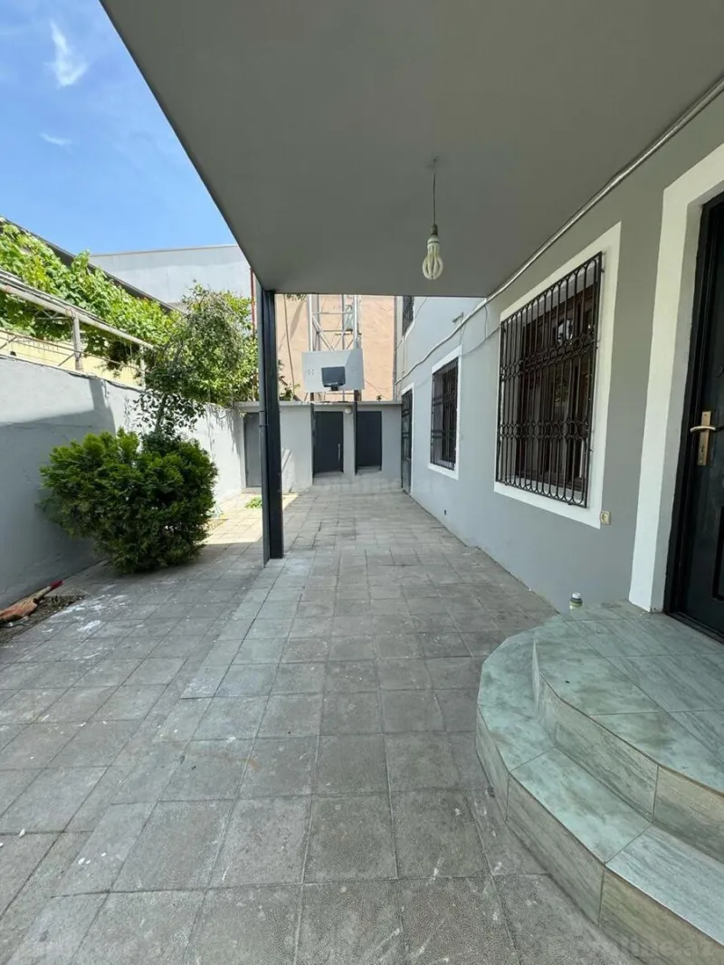 Satılır 6 otaqlı Həyət evi 250 m² Azadlıq prospekti m. - şəkil 4