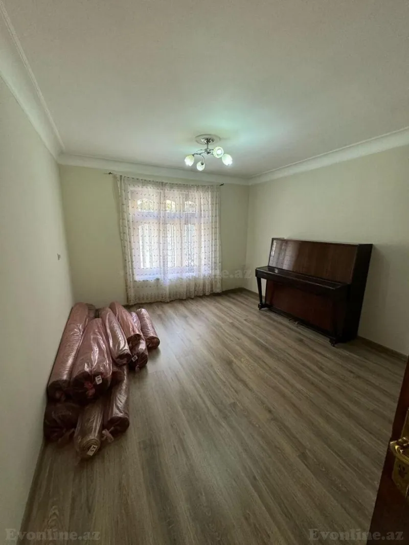 Satılır 6 otaqlı Həyət evi 250 m² Azadlıq prospekti m. - şəkil 7