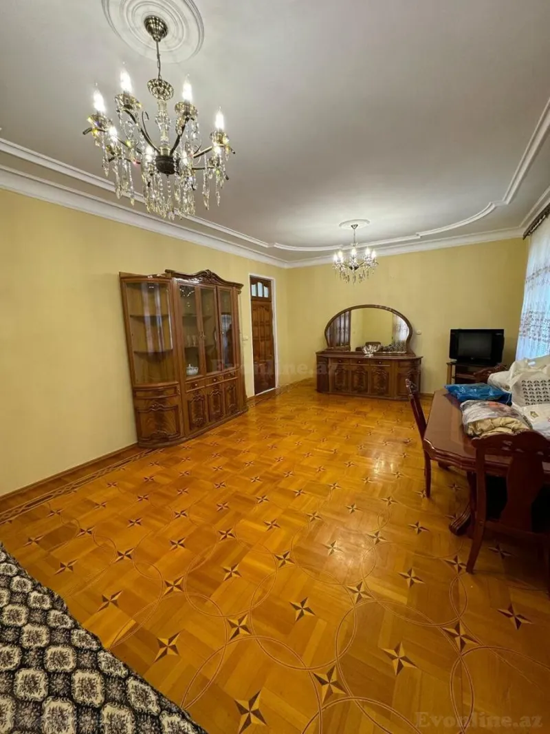 Satılır 6 otaqlı Həyət evi 250 m² Azadlıq prospekti m. - şəkil 17
