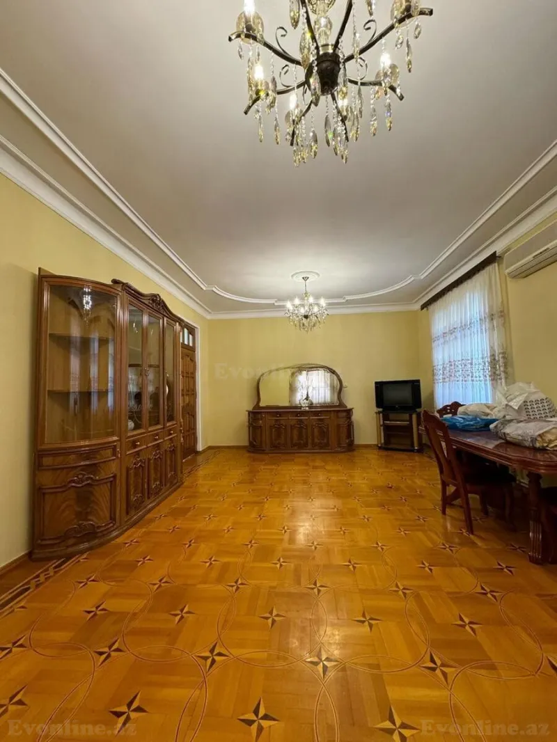 Satılır 6 otaqlı Həyət evi 250 m² Azadlıq prospekti m. - şəkil 20