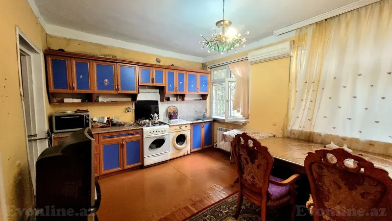 Satılır 3 otaqlı Mənzil Köhnə tikili 70 m² Azadlıq prospekti m. - şəkil 4