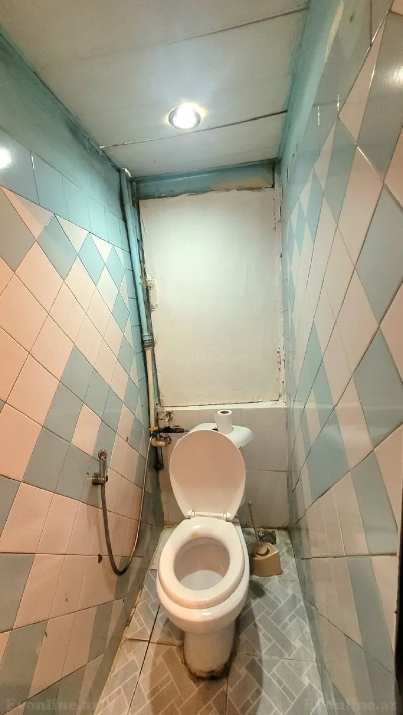 Satılır 3 otaqlı Mənzil Köhnə tikili 70 m² Azadlıq prospekti m. - şəkil 8