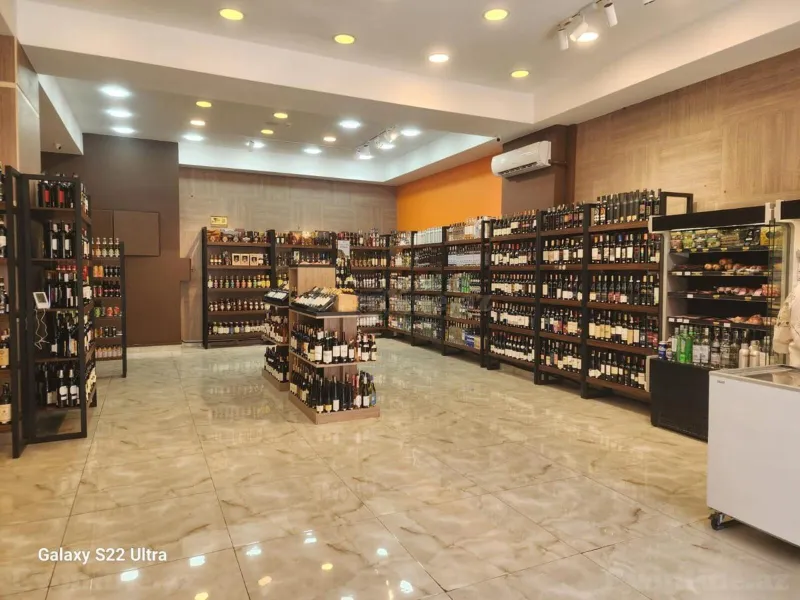 Satılır Obyekt 170 m² Neftçilər m. - şəkil 2