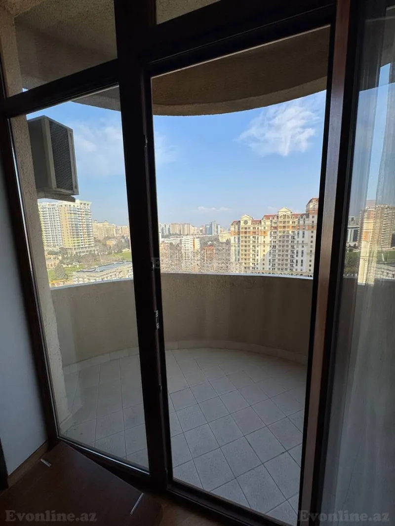Kirayə verilir 3 otaqlı Mənzil Yeni tikili 135 m² Nəsimi r. - şəkil 16