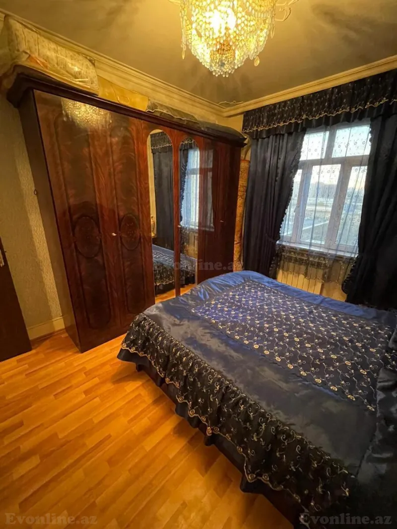 Satılır 3 otaqlı Mənzil Köhnə tikili 90 m² Elmlər Akademiyası m. - şəkil 4