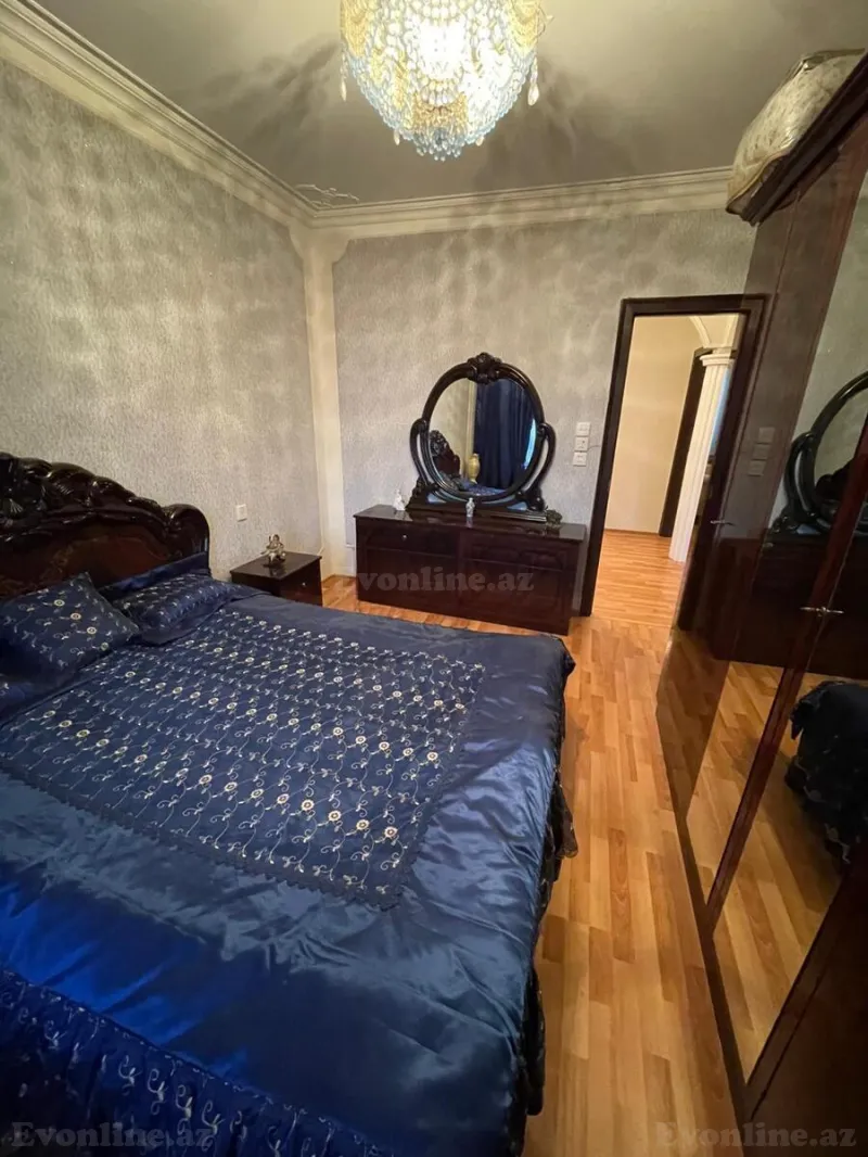 Satılır 3 otaqlı Mənzil Köhnə tikili 90 m² Elmlər Akademiyası m. - şəkil 7