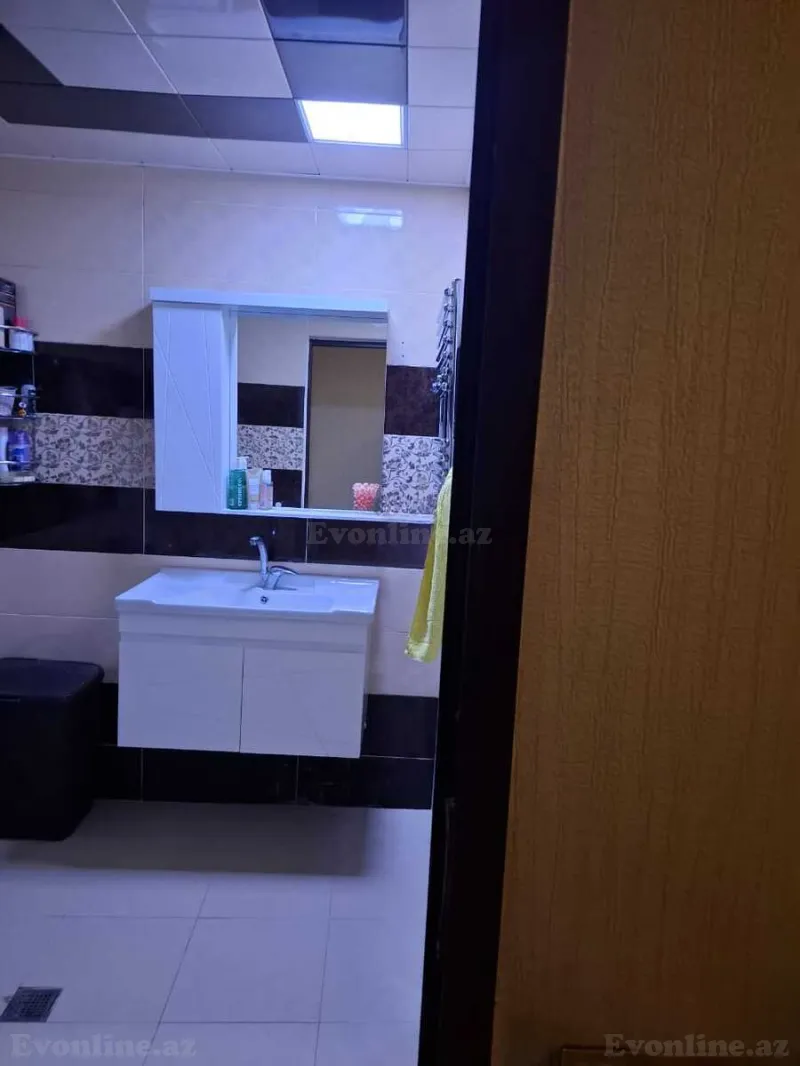 Satılır 4 otaqlı Mənzil Yeni tikili 115 m² Nərimanov r. - şəkil 15