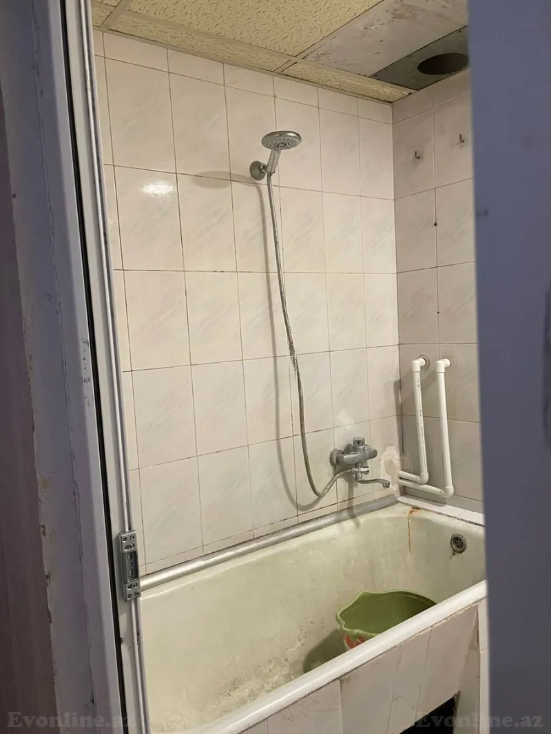 Kirayə verilir 2 otaqlı Mənzil Köhnə tikili 45 m² Elmlər Akademiyası m. - şəkil 10