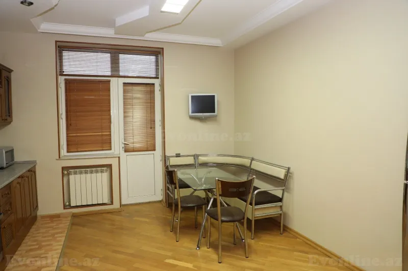 Kirayə verilir 3 otaqlı Mənzil Yeni tikili 120 m² Nizami m. - şəkil 16