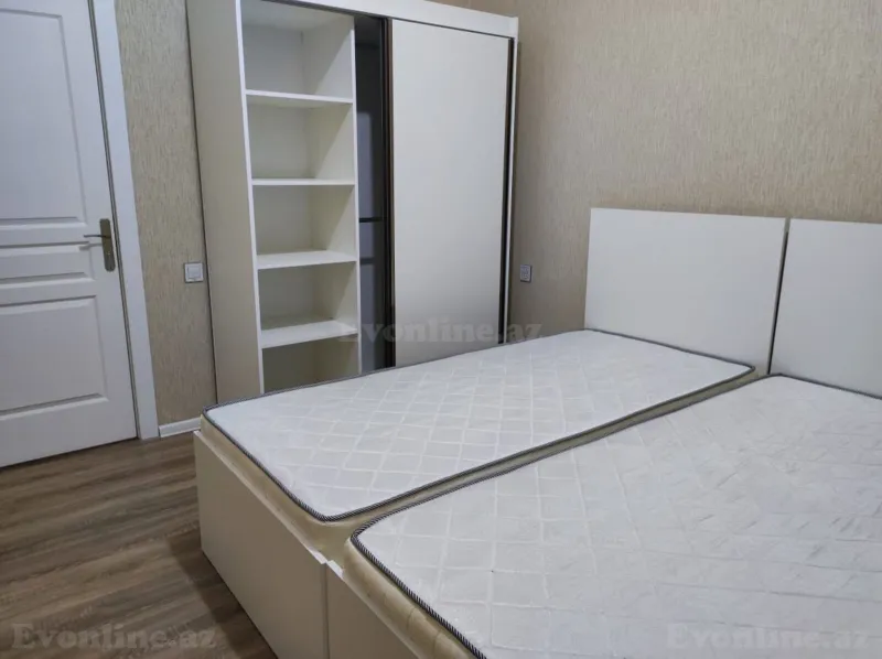 Satılır 4 otaqlı Mənzil Yeni tikili 115 m² İnşaatçılar m. - şəkil 3