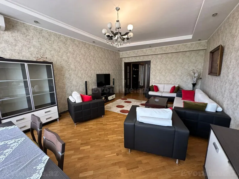 Kirayə verilir 3 otaqlı Mənzil Yeni tikili 140 m² Nizami m. - şəkil 4