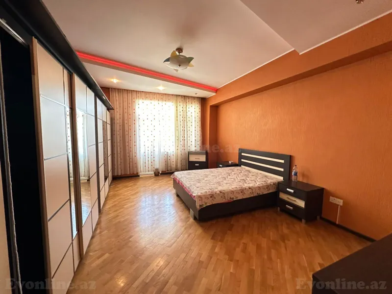 Kirayə verilir 3 otaqlı Mənzil Yeni tikili 140 m² Nizami m. - şəkil 10