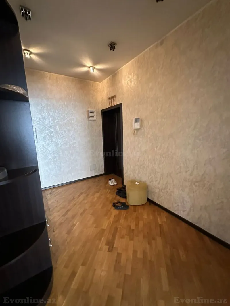 Kirayə verilir 3 otaqlı Mənzil Yeni tikili 140 m² Nizami m. - şəkil 14
