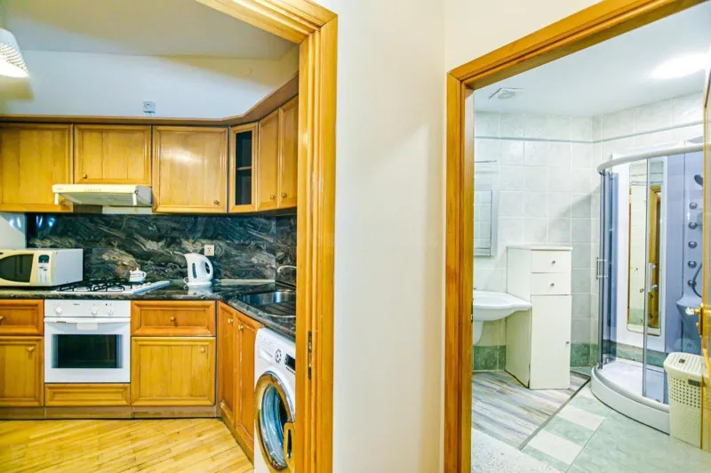 Kirayə verilir 2 otaqlı Mənzil Köhnə tikili 45 m² Sahil m. - şəkil 9