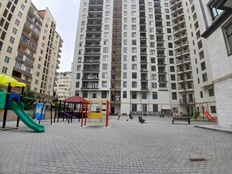 Satılır 4 otaqlı Mənzil Yeni tikili 196 m² Nəriman Nərimanov m. - şəkil 3