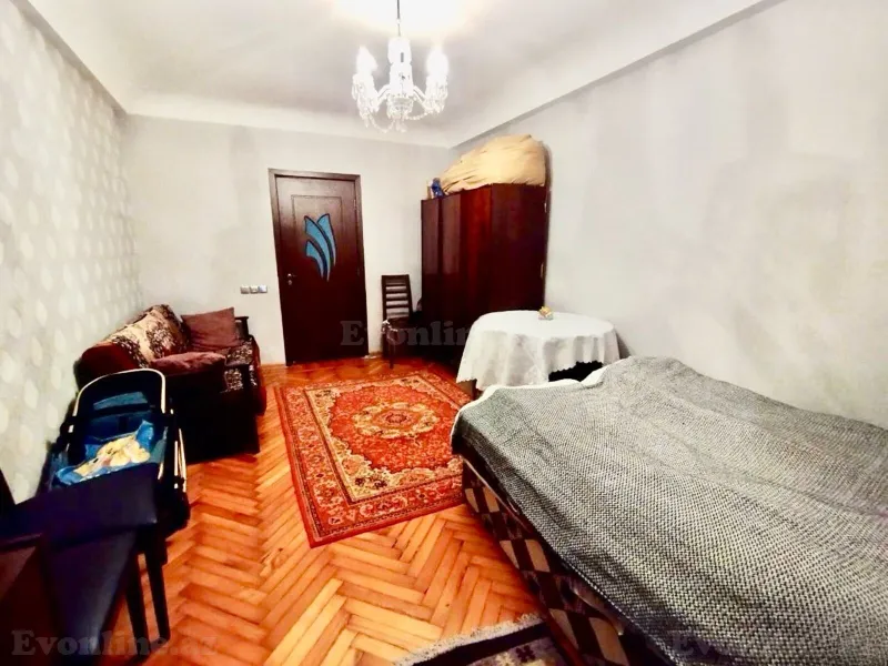 Satılır 3 otaqlı Mənzil Köhnə tikili 60 m² Neftçilər m. - şəkil 5