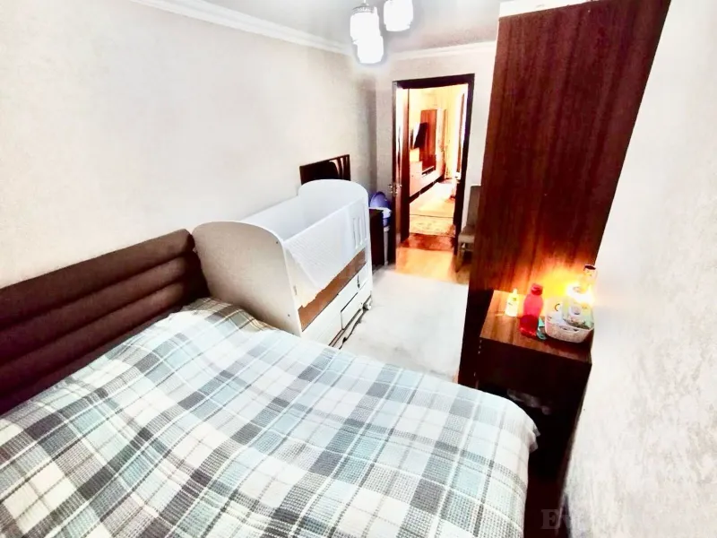 Satılır 3 otaqlı Mənzil Köhnə tikili 60 m² Neftçilər m. - şəkil 8