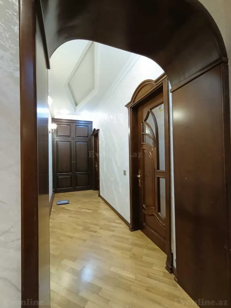 Satılır 4 otaqlı Mənzil Yeni tikili 145 m² İnşaatçılar m. - şəkil 8