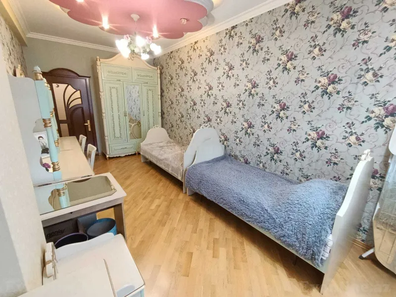 Satılır 4 otaqlı Mənzil Yeni tikili 145 m² İnşaatçılar m. - şəkil 12