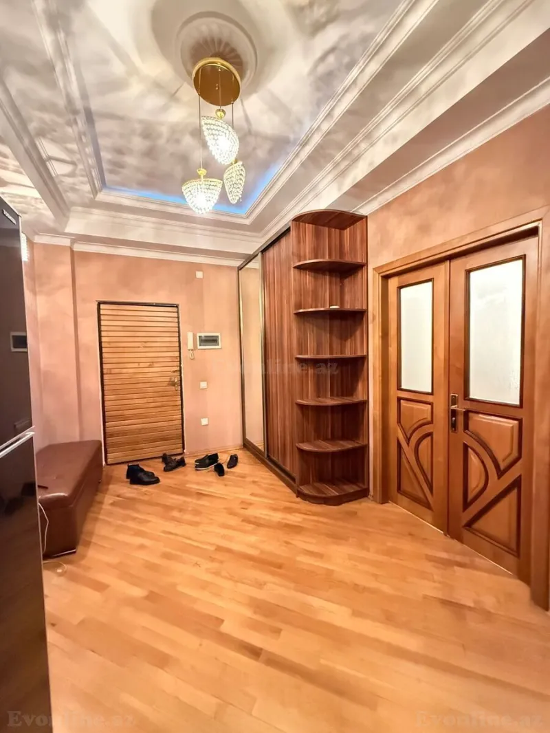 Satılır 3 otaqlı Mənzil Yeni tikili 105 m² İnşaatçılar m. - şəkil 3