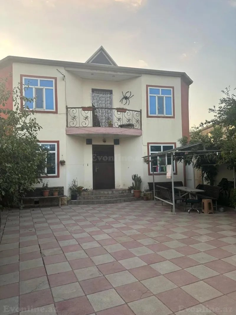 5 otaqlı Həyət evi 130 m² Masazır Satılır