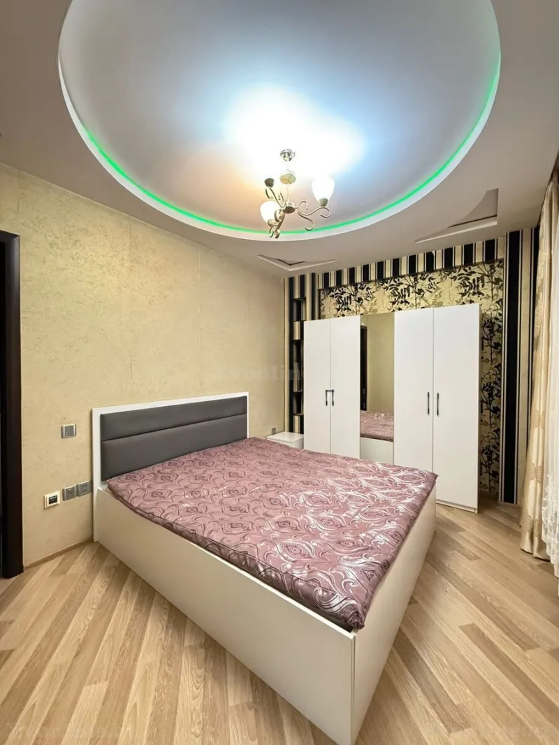 Satılır 2 otaqlı Mənzil Yeni tikili 78 m² İnşaatçılar m. - şəkil 6