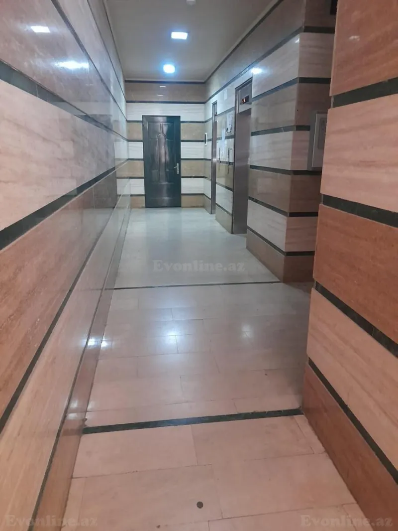 Satılır 4 otaqlı Mənzil Yeni tikili 175 m² İnşaatçılar m. - şəkil 3
