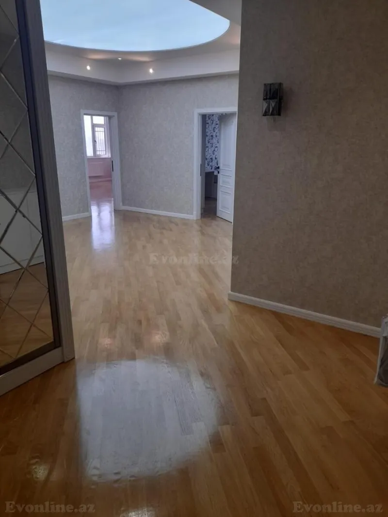 Satılır 4 otaqlı Mənzil Yeni tikili 175 m² İnşaatçılar m. - şəkil 7