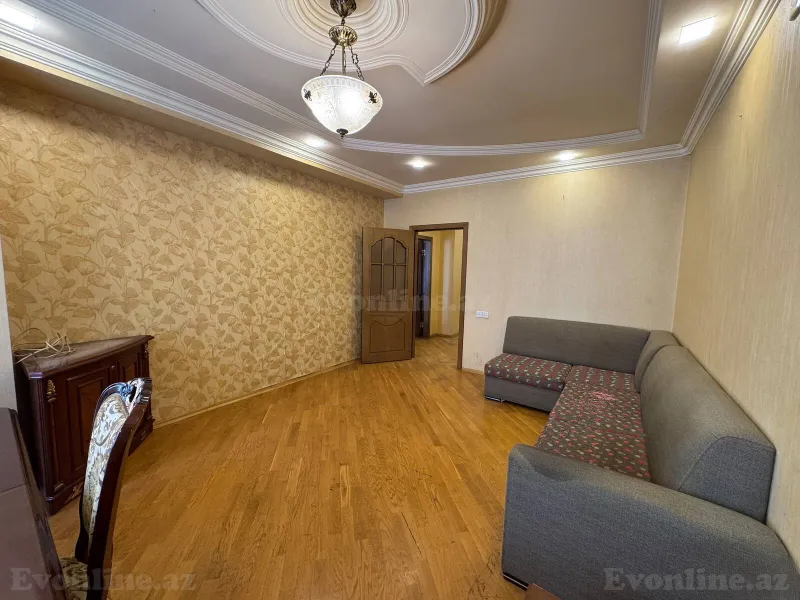 Satılır 3 otaqlı Mənzil Yeni tikili 130 m² İnşaatçılar m. - şəkil 3