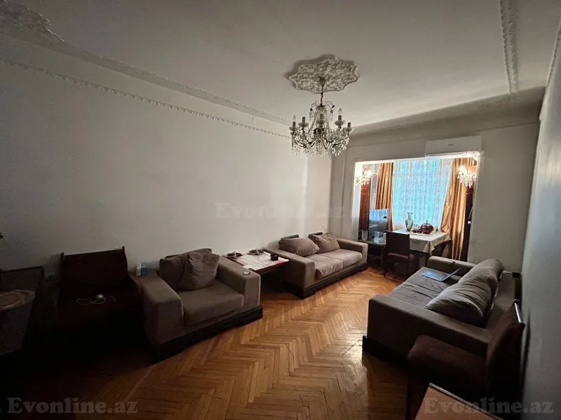 Satılır 3 otaqlı Mənzil Köhnə tikili 90 m² Memar Əcəmi m. - şəkil 3